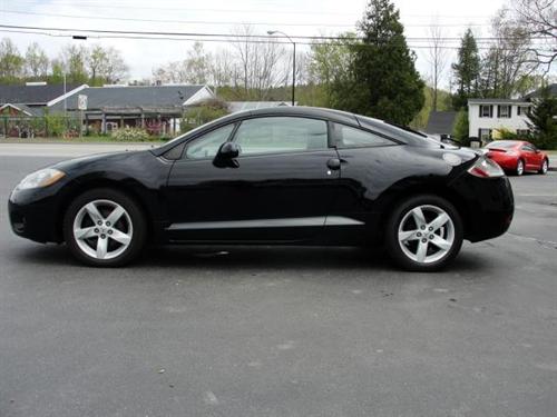 Mitsubishi Eclipse 2007 photo 2