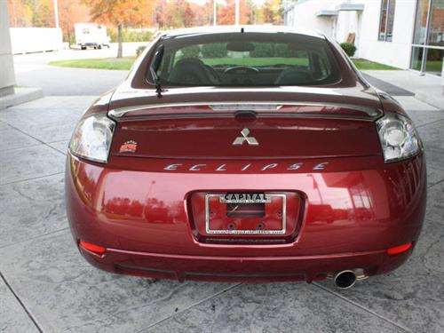 Mitsubishi Eclipse 2007 photo 2