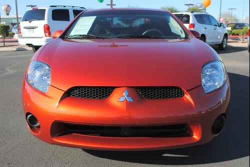 Mitsubishi Eclipse 2007 photo 2