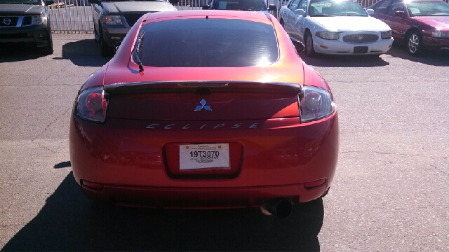 Mitsubishi Eclipse 2007 photo 2