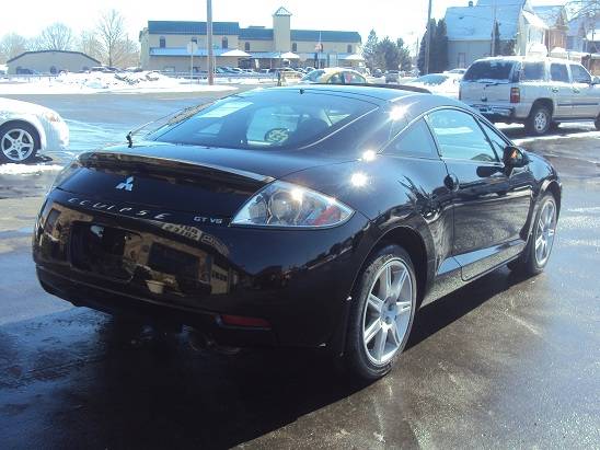 Mitsubishi Eclipse 2007 photo 2