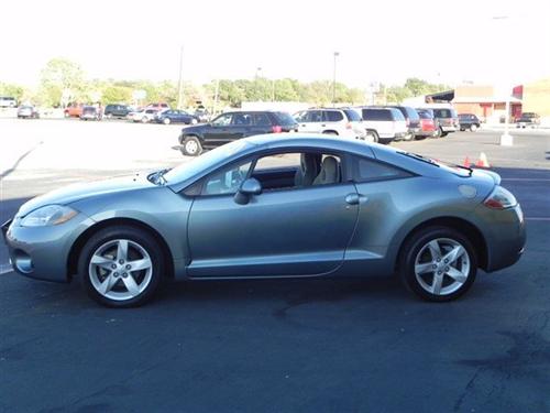 Mitsubishi Eclipse 2007 photo 4