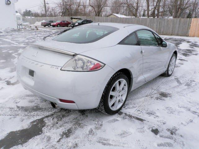 Mitsubishi Eclipse 2007 photo 2