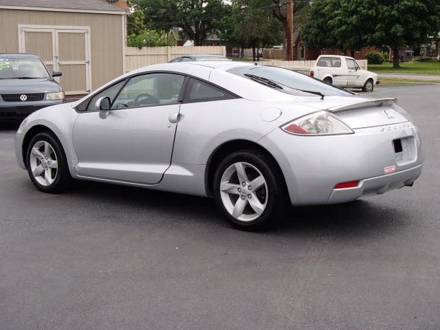 Mitsubishi Eclipse 2007 photo 13