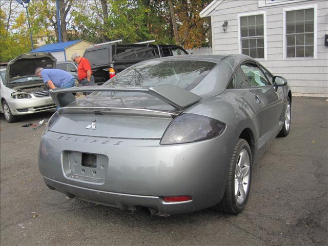 Mitsubishi Eclipse 2007 photo 3