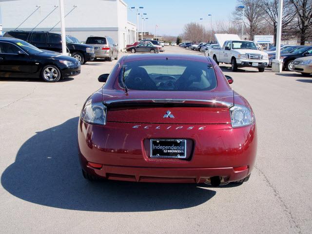 Mitsubishi Eclipse 2007 photo 3