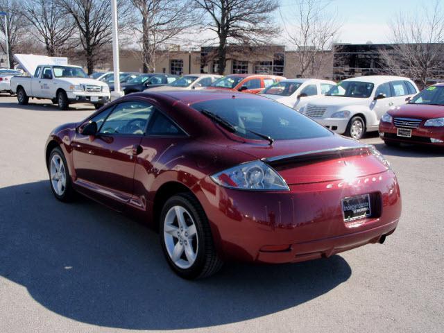 Mitsubishi Eclipse 2007 photo 4