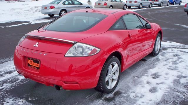 Mitsubishi Eclipse 2007 photo 3