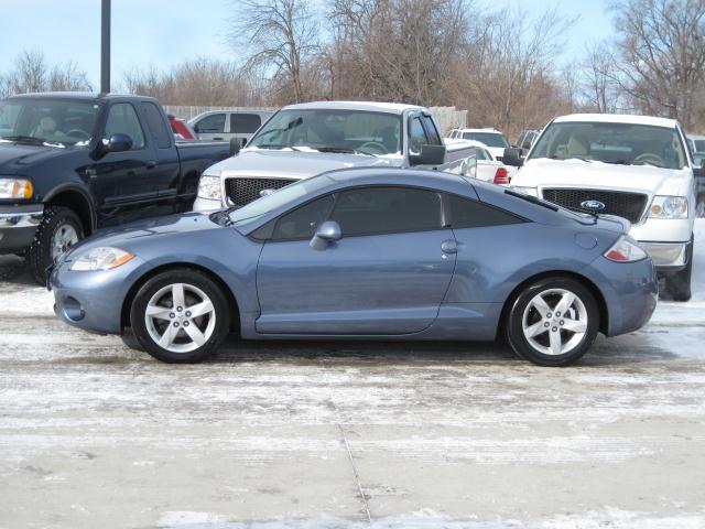 Mitsubishi Eclipse 2007 photo 3