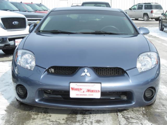 Mitsubishi Eclipse 2007 photo 4