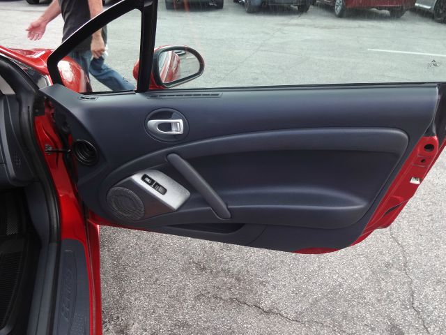 Mitsubishi Eclipse 2007 photo 11