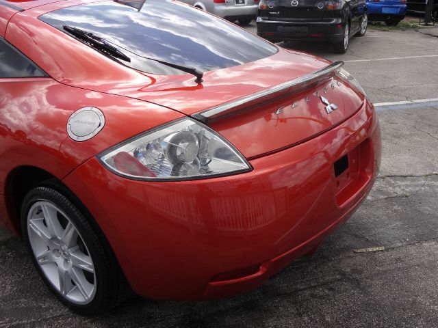 Mitsubishi Eclipse 2007 photo 24
