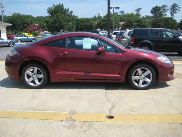Mitsubishi Eclipse 2007 photo 3