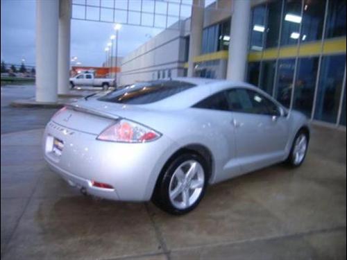 Mitsubishi Eclipse 2007 photo 3