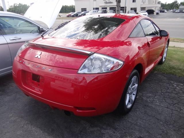 Mitsubishi Eclipse 2007 photo 3