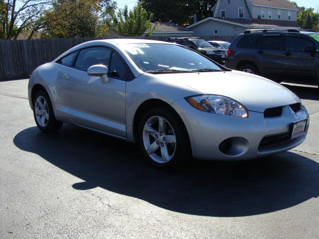 Mitsubishi Eclipse 2007 photo 2