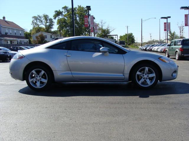 Mitsubishi Eclipse 2007 photo 3