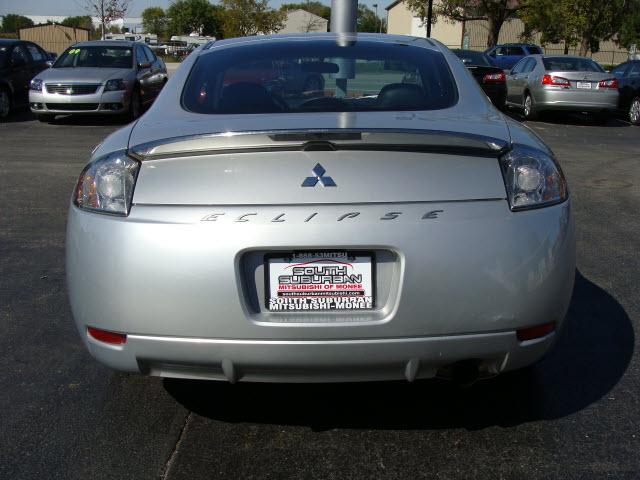 Mitsubishi Eclipse 2007 photo 5