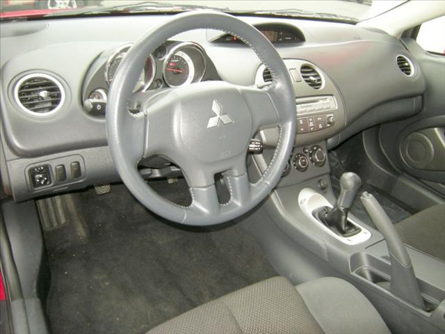 Mitsubishi Eclipse 2007 photo 3