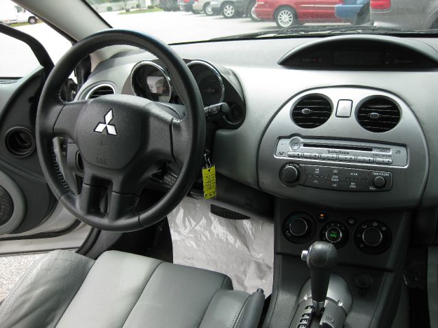Mitsubishi Eclipse 2007 photo 1