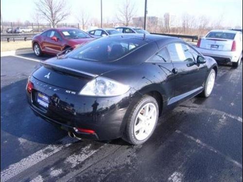 Mitsubishi Eclipse 2007 photo 2