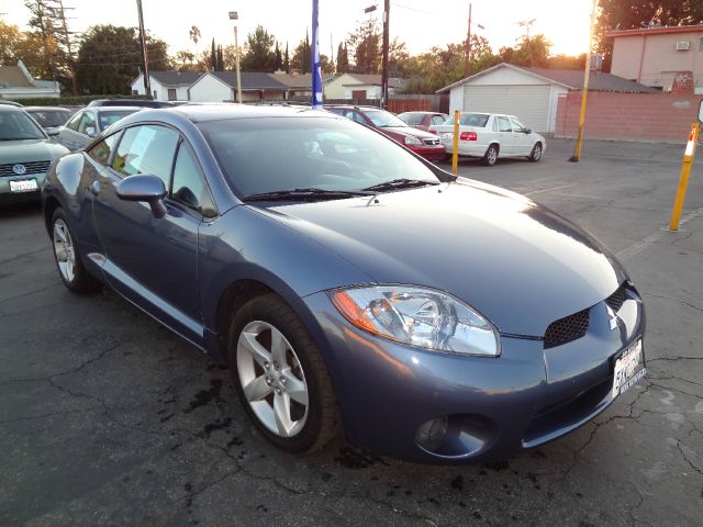 Mitsubishi Eclipse 2007 photo 2