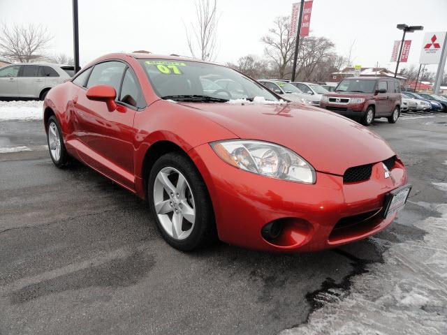 Mitsubishi Eclipse 2007 photo 2