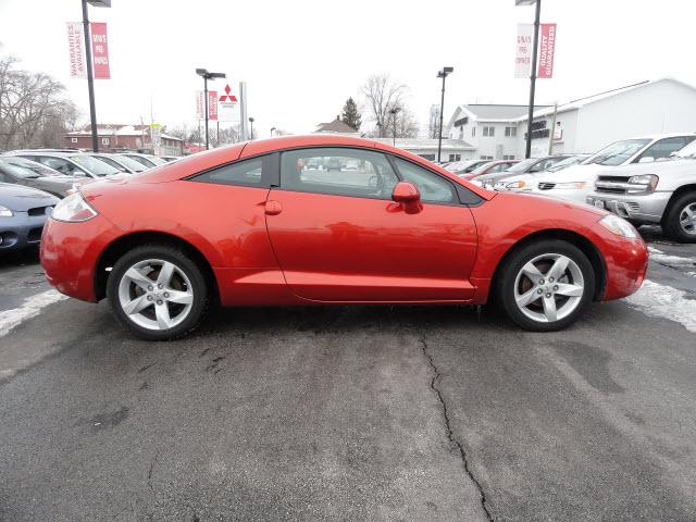 Mitsubishi Eclipse 2007 photo 3