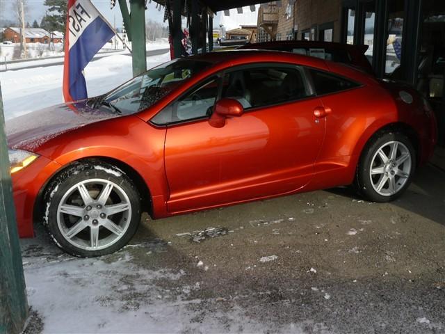 Mitsubishi Eclipse 2007 photo 2