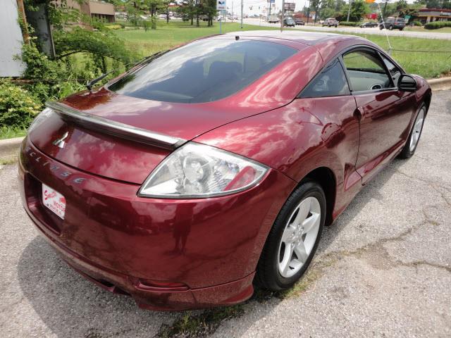 Mitsubishi Eclipse 2007 photo 2