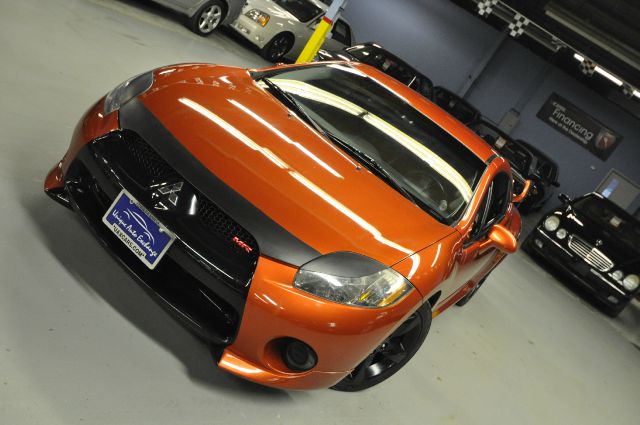Mitsubishi Eclipse 2007 photo 2