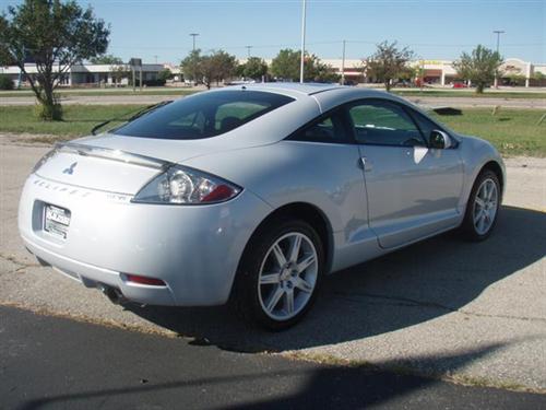 Mitsubishi Eclipse 2007 photo 4