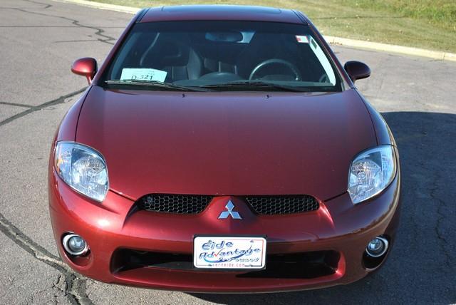 Mitsubishi Eclipse 2007 photo 2