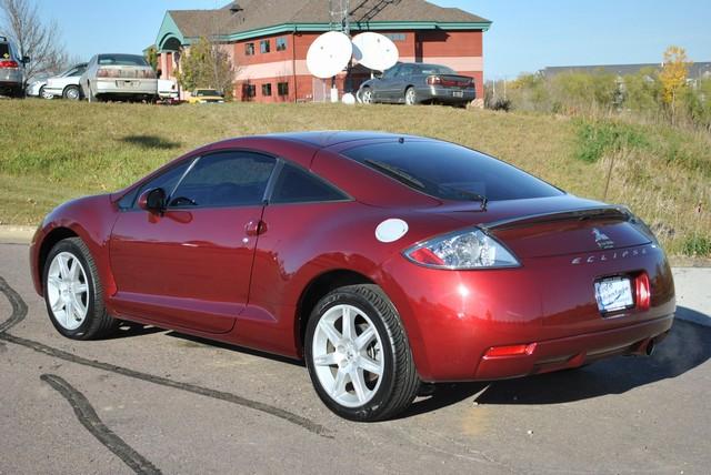 Mitsubishi Eclipse 2007 photo 4