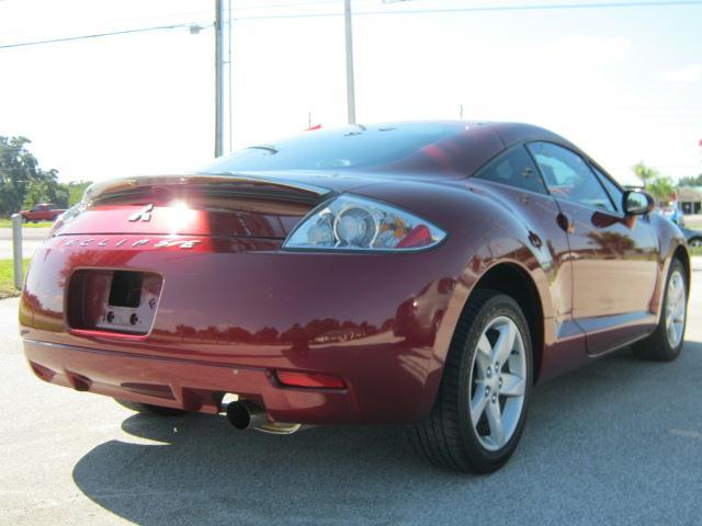 Mitsubishi Eclipse 2007 photo 2
