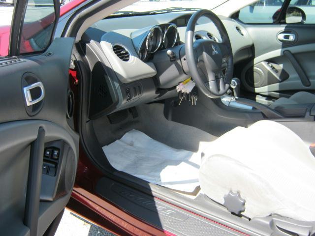 Mitsubishi Eclipse 2007 photo 5