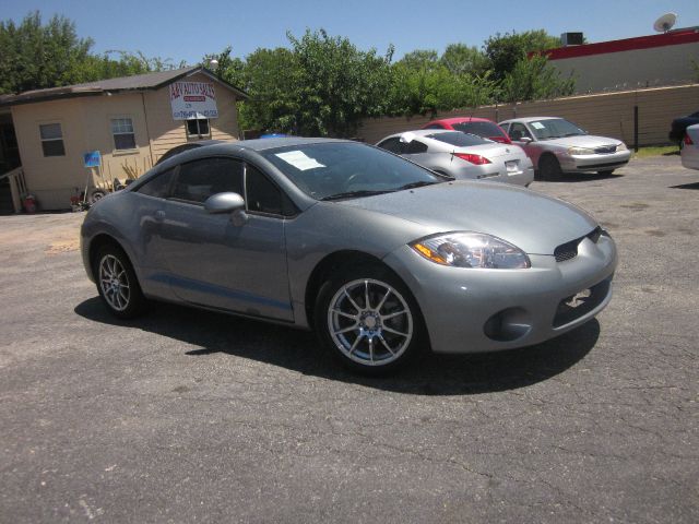 Mitsubishi Eclipse 2007 photo 4