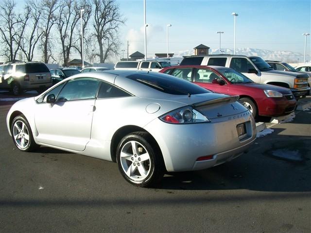 Mitsubishi Eclipse 2007 photo 2