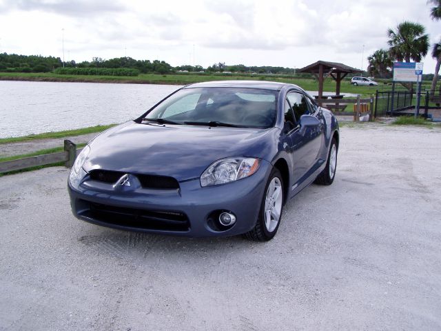 Mitsubishi Eclipse 2007 photo 3