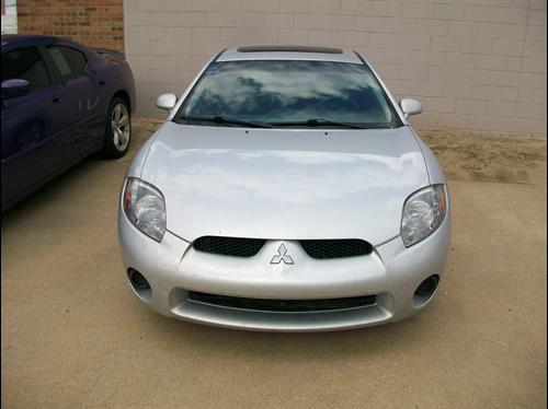Mitsubishi Eclipse 2007 photo 3