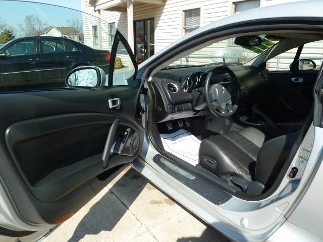 Mitsubishi Eclipse 2008 photo 3