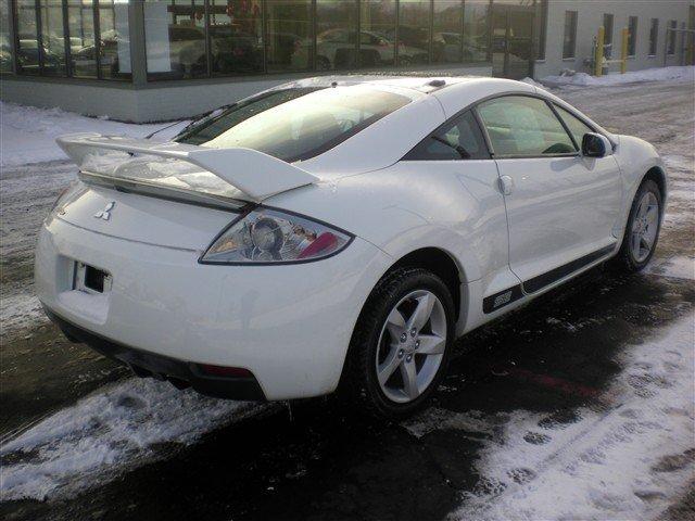 Mitsubishi Eclipse 2008 photo 3
