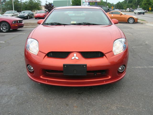 Mitsubishi Eclipse 2008 photo 6