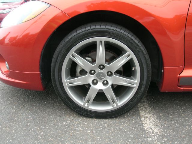 Mitsubishi Eclipse 2008 photo 7