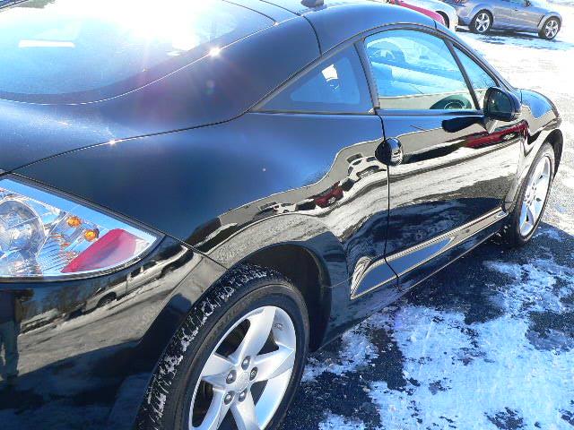 Mitsubishi Eclipse 2008 photo 3