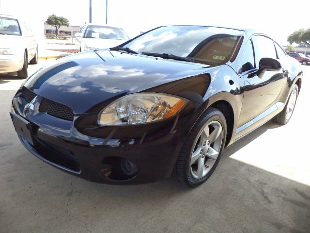 Mitsubishi Eclipse 2008 photo 2