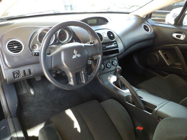 Mitsubishi Eclipse 2008 photo 3