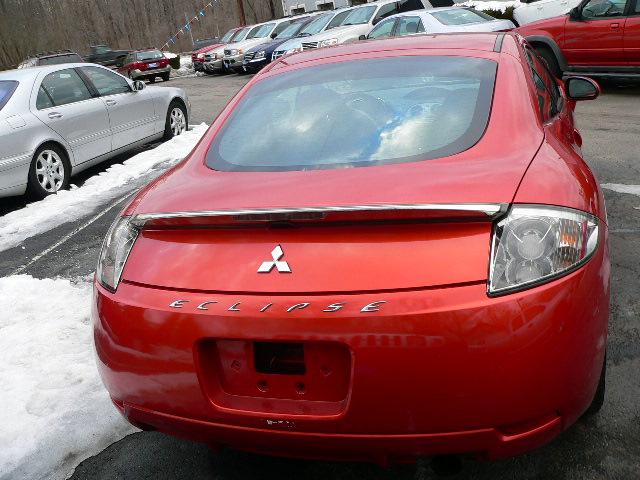 Mitsubishi Eclipse 2008 photo 4
