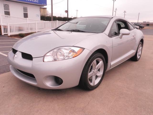 Mitsubishi Eclipse 2008 photo 1