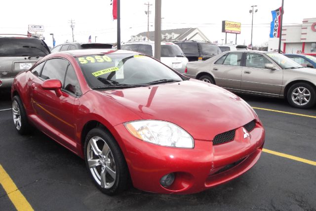 Mitsubishi Eclipse 2008 photo 4